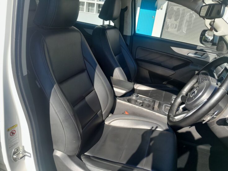 2023 GWM P-SERIES CV DCAB 2.0TD DLX 4X4 8AT – Front Seats