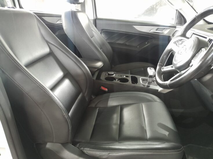 2023 GWM P-SERIES CV DCAB 2.0TD DLX 4X4 8AT – Front Seats
