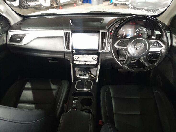 2023 GWM P-SERIES CV DCAB 2.0TD DLX 4X4 8AT – Interior