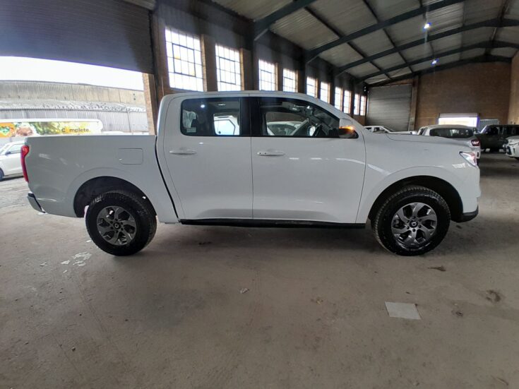 2023 GWM P-SERIES CV DCAB 2.0TD DLX 4X4 8AT – Right Side Photo