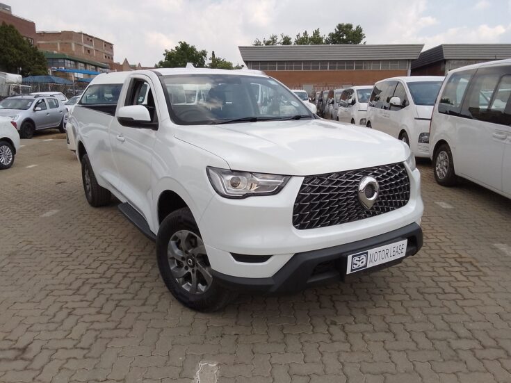 2023 GWM P-SERIES CV DCAB 2.0TD SX 4X2 6MT – Front Feature Photo