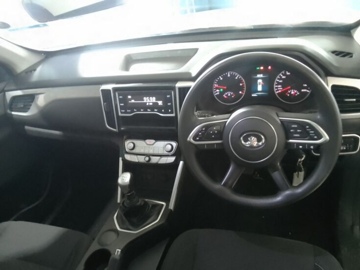 2023 GWM P-SERIES CV SCAB 2.0TD SX 4X2 6MT – Dashboard