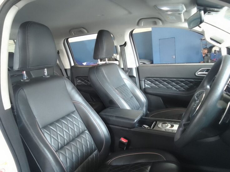 2023 GWM P-SERIES PV DCAB 2.0TD LS 4X2 8AT – Front Seats