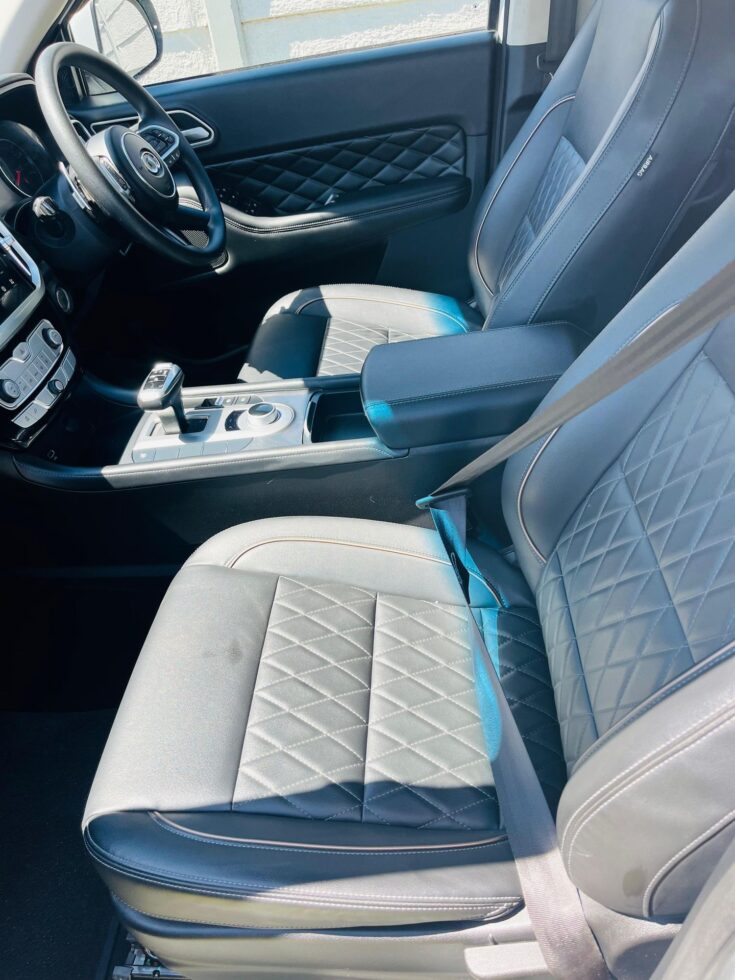 2023 GWM P-SERIES PV DCAB 2.0TD LS 4X2 8AT – Front Seats