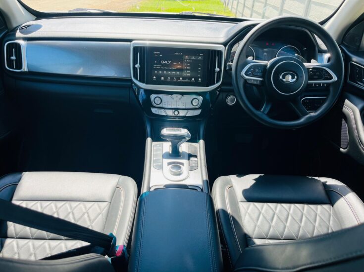 2023 GWM P-SERIES PV DCAB 2.0TD LS 4X2 8AT – Interior