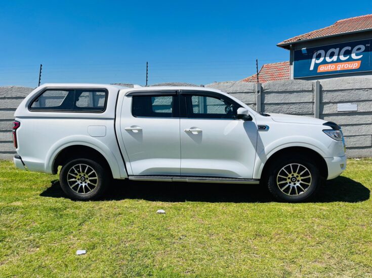 2023 GWM P-SERIES PV DCAB 2.0TD LS 4X2 8AT – Right Side Photo
