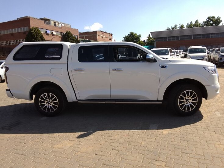 2023 GWM P-SERIES PV DCAB 2.0TD LT 4X4 8AT – Right Side Photo
