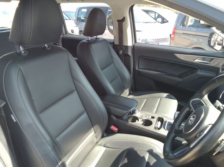 2023 GWM PSERIES CV DCAB 2.0TD DLX 4X4 8AT – Front Seats