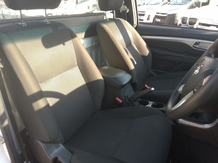 2023 GWM STEED 2.0 SINGLE CAB S 4X2 – Front Seats