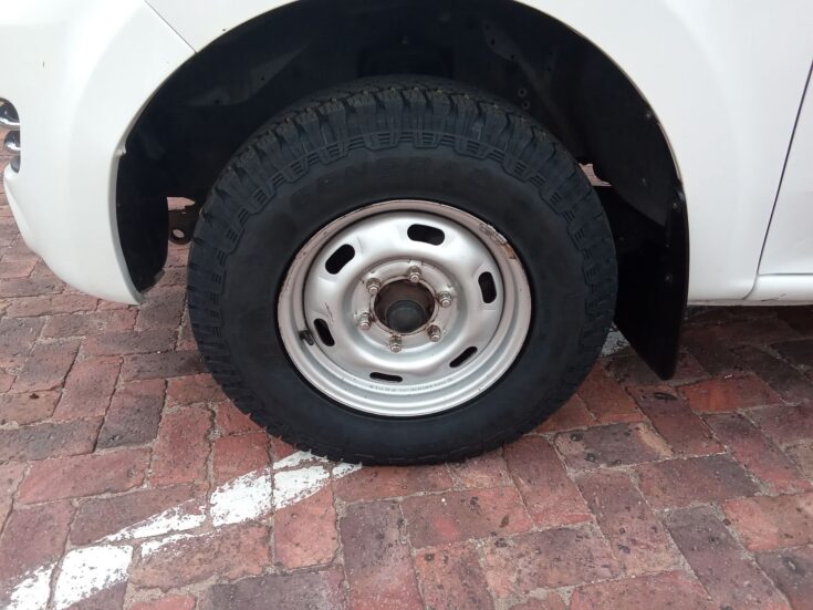 2023 GWM STEED 5 2.2 MPI WORKHORSE P/U S/C – Wheel Example