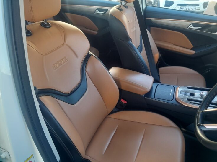 2023 HAVAL H2 JOLION 1.5T LUXURY A/T – Front Seats