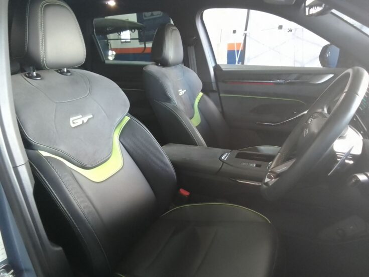 2023 HAVAL H6GT 2.0T S-LUXURY 7DCT 4WD – Front Seats