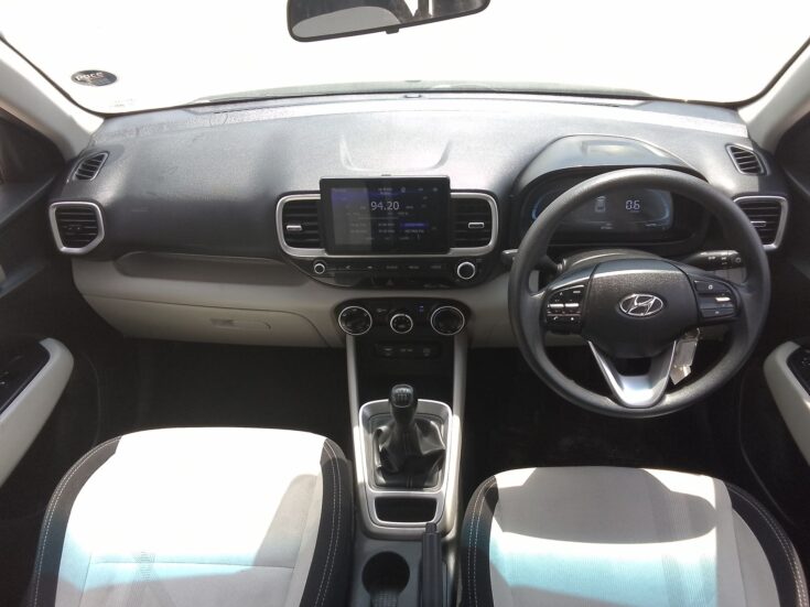 2023 HYUNDAI 1.2 MOTION – Dashboard
