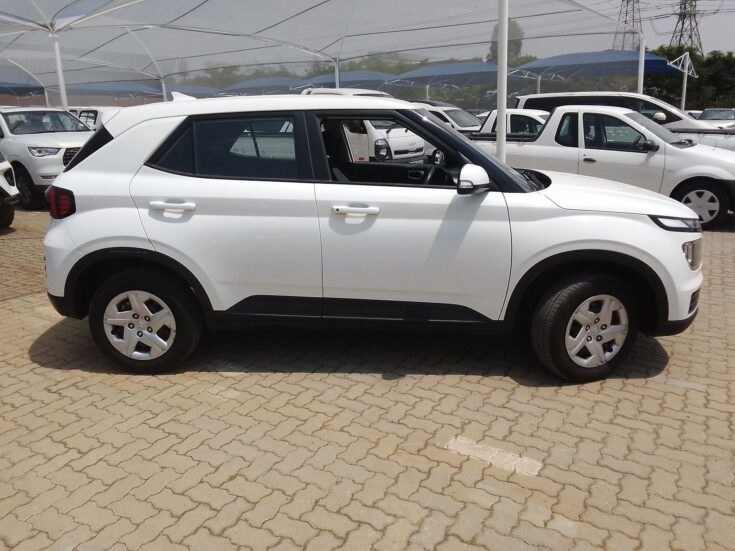 2023 HYUNDAI 1.2 MOTION – Right Side Photo