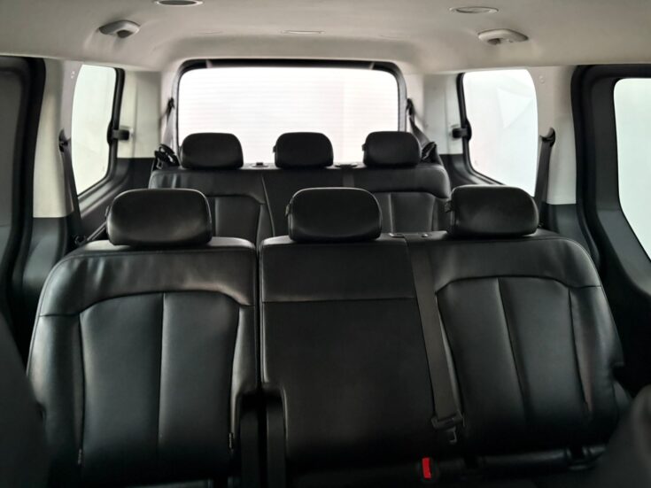 2023 HYUNDAI STARIA 2.2D EXECUTIVE A/T – Back Photo