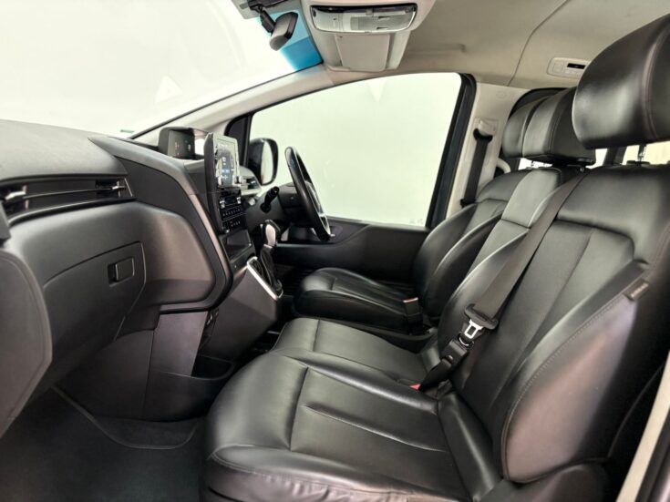 2023 HYUNDAI STARIA 2.2D EXECUTIVE A/T – Interior