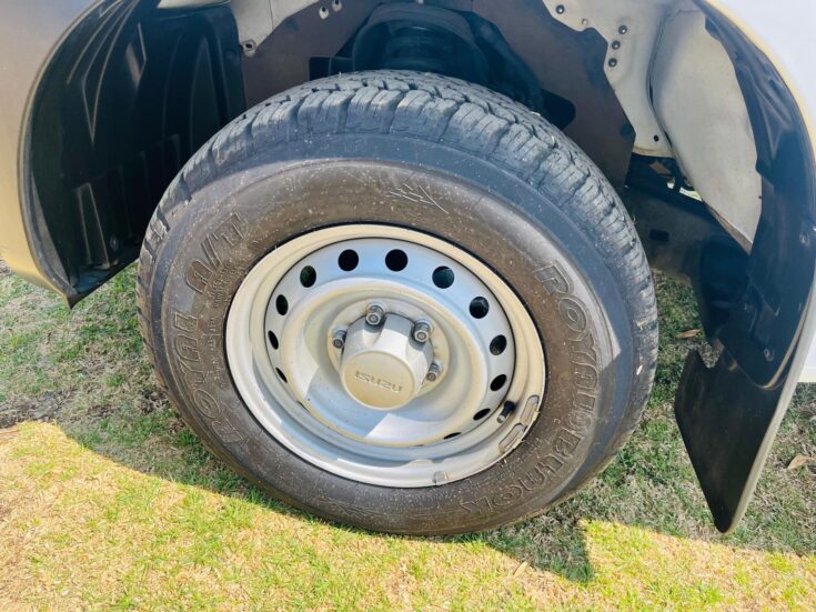2023 ISUZU D MAX 250C FLEETSIDE S/C P/U – Wheel Example