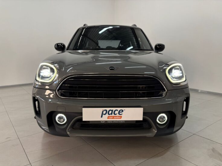 2023 MINI COOPER COUNTRYMAN A/T – Front Photo