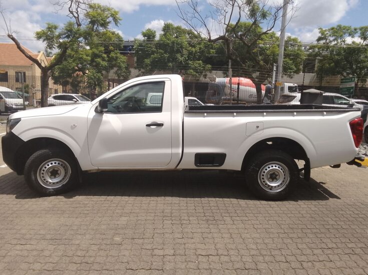 2023 NISSAN NAVARA 2.5DE XE S/C P/U – Left Side Photo