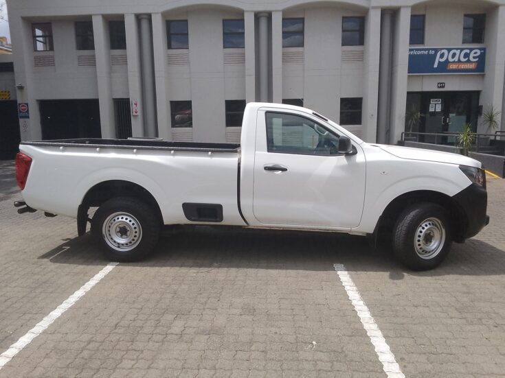 2023 NISSAN NAVARA 2.5DE XE S/C P/U – Right Side Photo