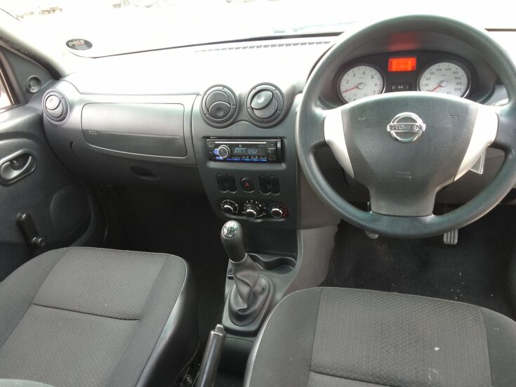 2023 NISSAN NP200 1.6 A/C SAFETY PACK P/U S/C – Dashboard