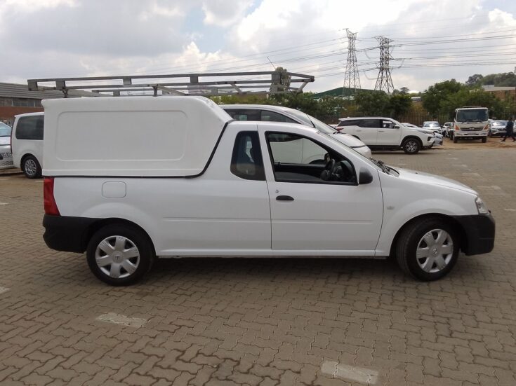 2023 NISSAN NP200 1.6 A/C SAFETY PACK P/U S/C – Right Side Photo