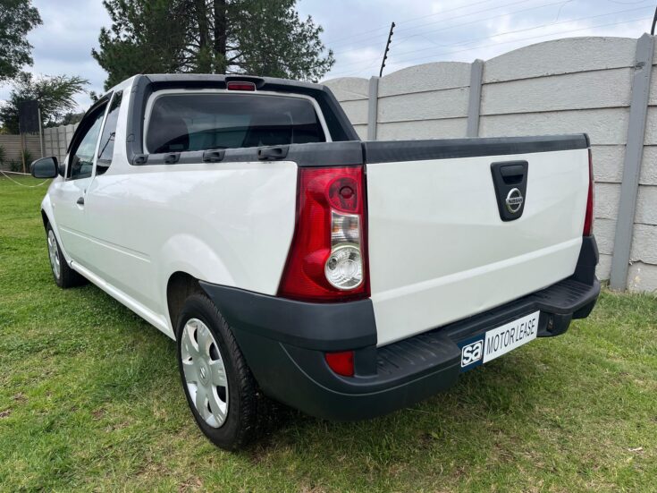 2023 NISSAN NP200 1.6 A/C SAFETY PACK S/C – Back Feature Photo