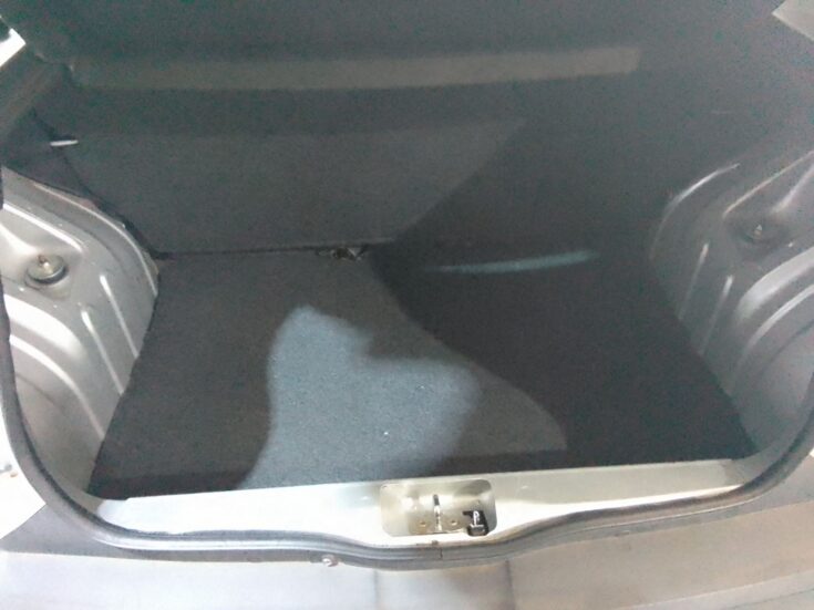 2023 RENAULT KWID DYNAMIQUE MANUAL – Boot / Loadbin