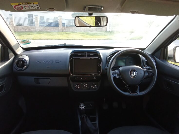 2023 RENAULT KWID DYNAMIQUE MANUAL – Dashboard