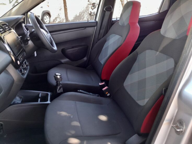 2023 RENAULT KWID DYNAMIQUE MANUAL – Front Seats
