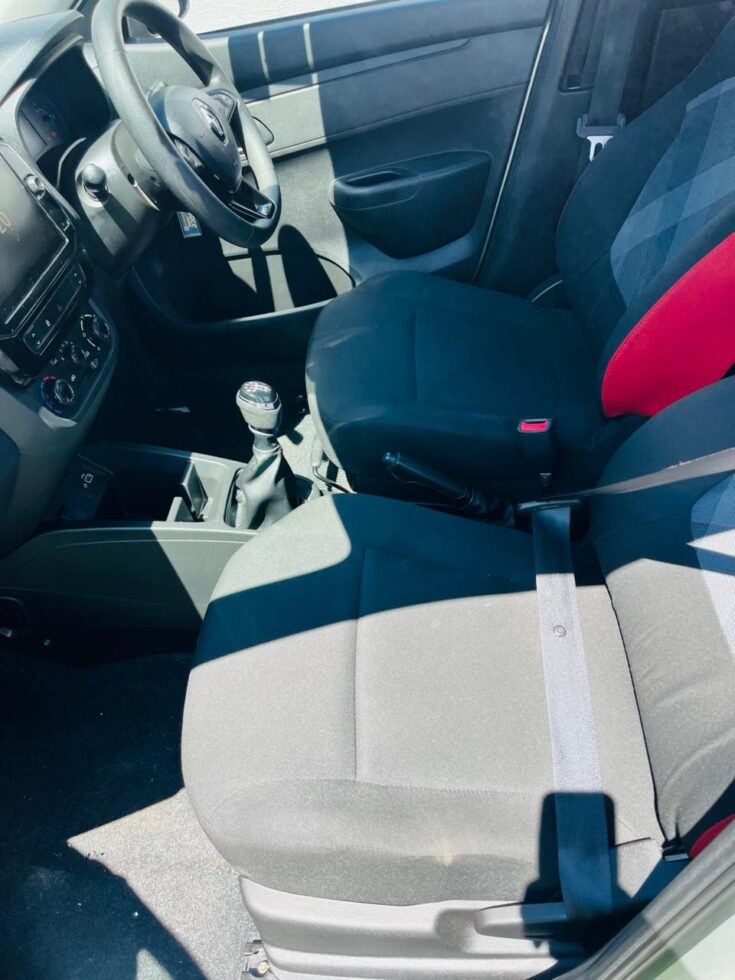 2023 RENAULT KWID DYNAMIQUE MANUAL – Front Seats