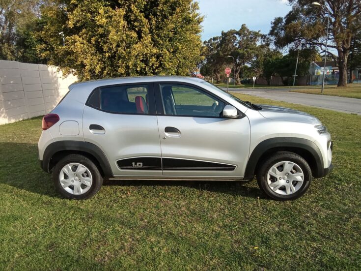 2023 RENAULT KWID DYNAMIQUE MANUAL – Right Side Photo
