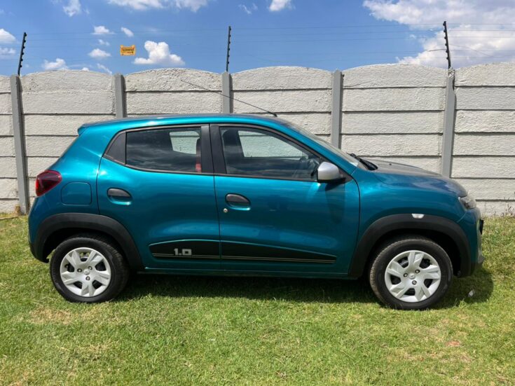 2023 RENAULT KWID DYNAMIQUE MANUAL – Right Side Photo