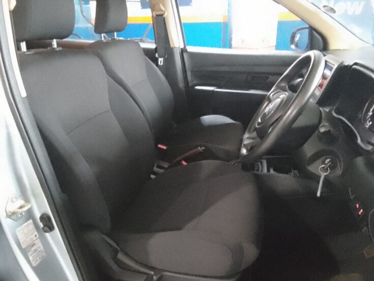 2023 Suzuki Ertiga GL A/T – Front Seats