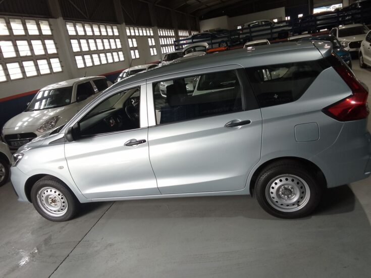 2023 Suzuki Ertiga GL A/T – Left Side Photo