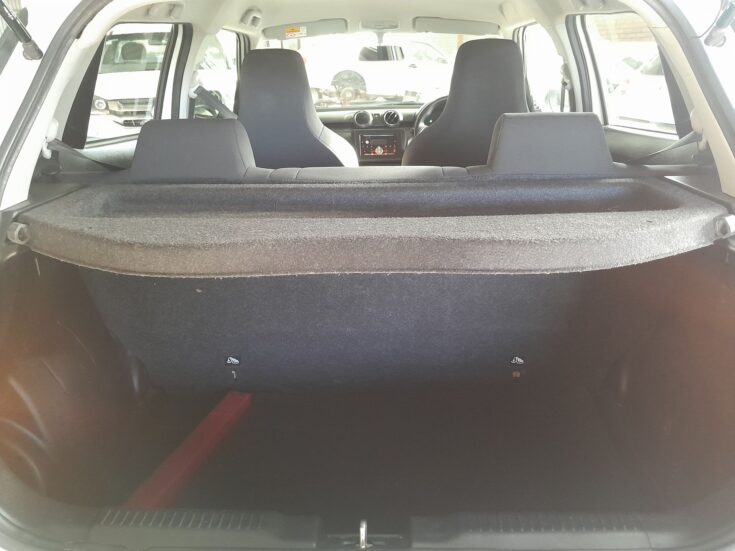 2023 SUZUKI SWIFT 1.2 GA MANUAL – Boot / Loadbin