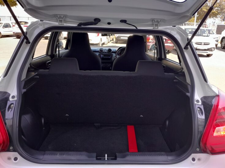 2023 SUZUKI SWIFT 1.2 GA MANUAL – Boot / Loadbin