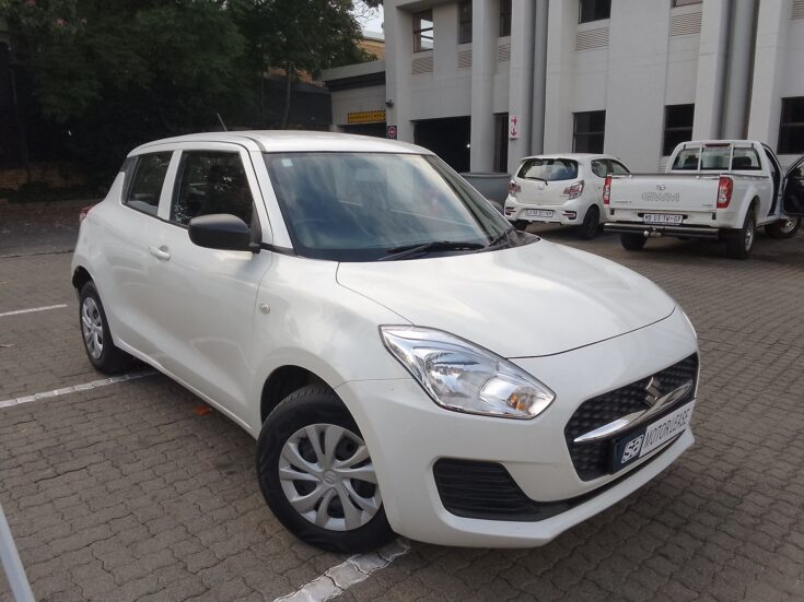 2023 SUZUKI SWIFT 1.2 GA MANUAL – Front Feature Photo