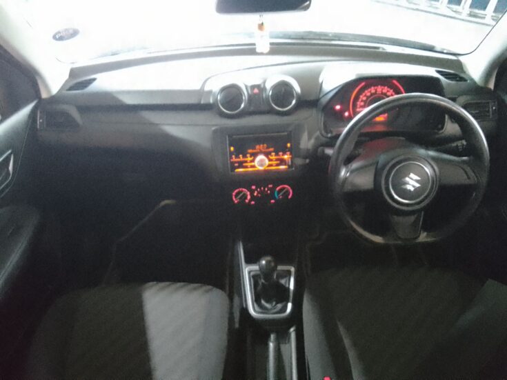 2023 SUZUKI SWIFT 1.2 GA MANUAL – Interior