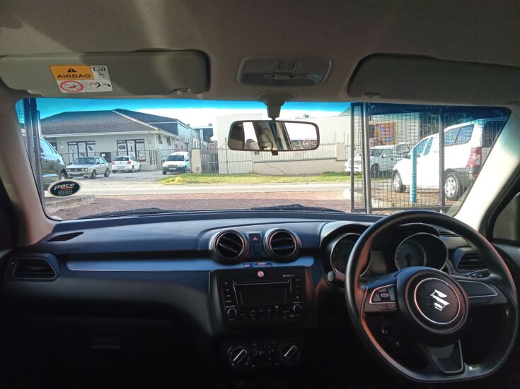 2023 SUZUKI SWIFT 1.2 GA MANUAL – Interior