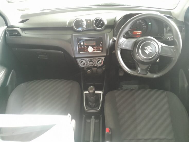 2023 SUZUKI SWIFT 1.2 GA MANUAL – Interior