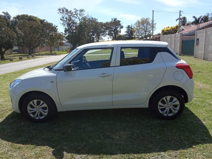 2023 SUZUKI SWIFT 1.2 GA MANUAL – Left Side Photo