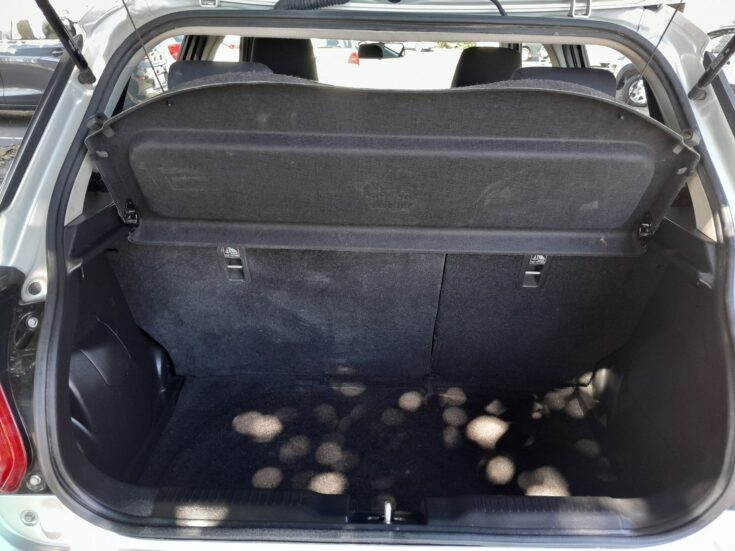 2023 SUZUKI SWIFT 1.2 GL MANUAL – Boot / Loadbin