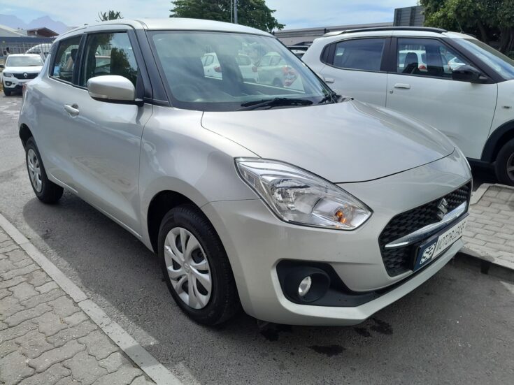 2023 SUZUKI SWIFT 1.2 GL MANUAL – Front Feature Photo