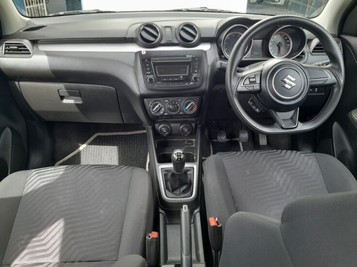 2023 SUZUKI SWIFT 1.2 GL MANUAL – Interior