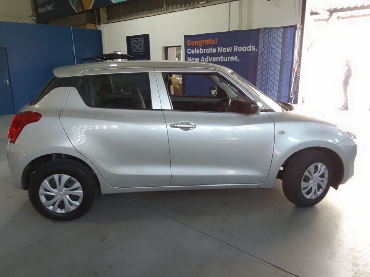 2023 SUZUKI SWIFT 1.2 GL MANUAL – Right Side Photo