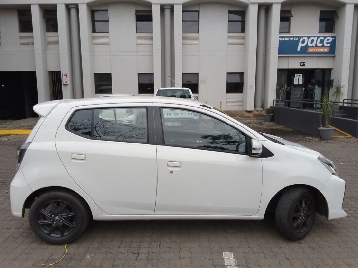 2023 TOYOTA AGYA 1.0 AUTO – Right Side Photo