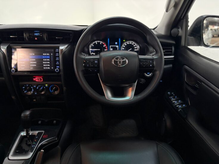 2023 TOYOTA FORTUNER 2.4 GD-6 R/B A/T – Right Side Photo