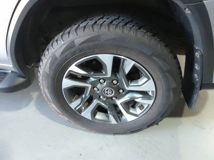 2023 TOYOTA FORTUNER 2.4 GD6 R/B A/T – Wheel Example