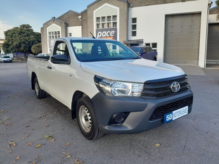 2023 TOYOTA HILUX 2.4 GD S A/C P/U S/C – Front Feature Photo
